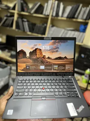 Laptopi ya Lenovo ThinkPad T14s Gen 1 (i7, 16GB RAM, 256GB SSD)