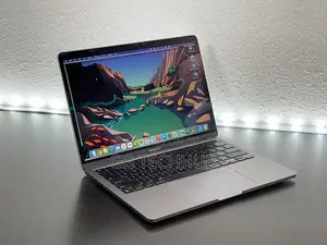 Apple MacBook Pro 8GB M1, 512GB SSD