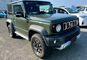 Suzuki Jimny 2019 Rangi ya Kijani (Jungle Green)