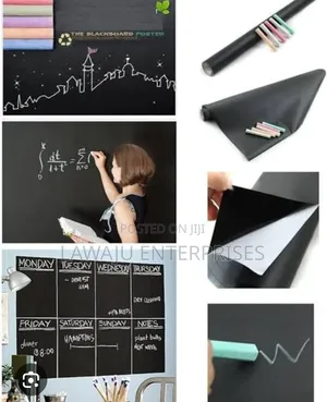 Karatasi ya Blackboard Inayobandika na Kalamu za Bure