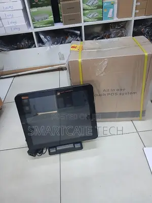 17-Inch Touchscreen POS Terminal - Intel Core i5, 8GB RAM, 256GB SSD