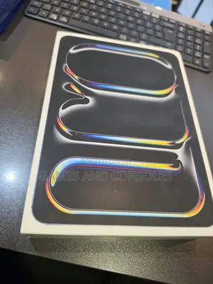 New Apple iPad Pro 11-inch (2025) 512GB