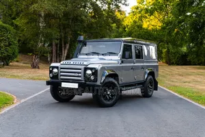 Land Rover Defender 110 Vipuri na Vifaa