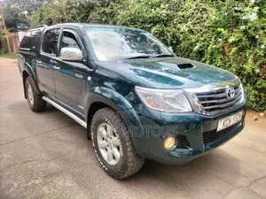 Toyota Hilux 2010 Double Cab
