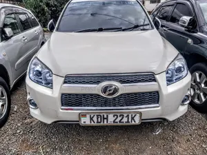 Toyota RAV4 2015 White