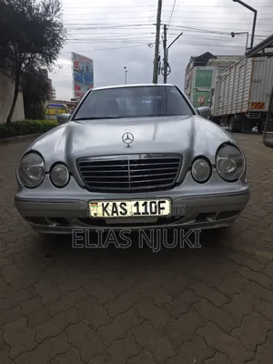 Mercedes-Benz E200 1998 Nyeupe