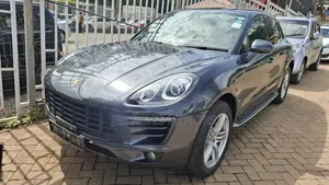 Porsche Macan Base 2019 Kijivu