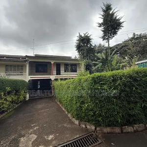 5 Bedroom Townhouse for Rent in Kilimani, Yaya Center
