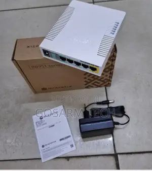 MikroTik RB951Ui-2HnD 2.4GHz Wireless Router - 5-Port