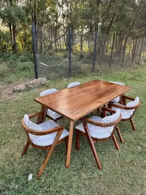 Set ya Dining ya Nje - Meza ya Mbao Imara na Viti