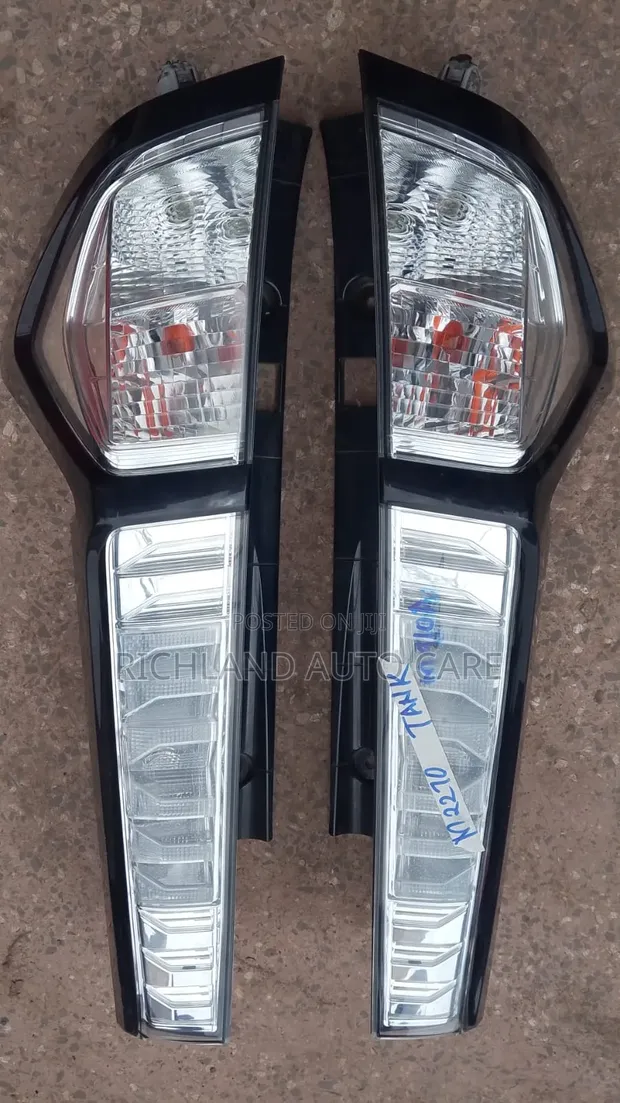 Tail Lamp Toyota Tank Model 2017 Set (Koito 220-69046) - 1