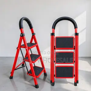 2, 3, 4, 5 Step Folding Ladder na Safety Treads