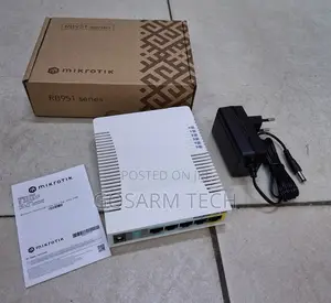 MikroTik RB951Ui-2HnD Router ya 2.4GHz