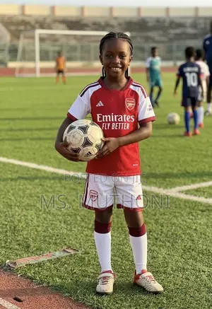 Arsenal Kids Heritage Kit - Nyeupe na Nyekundu
