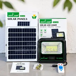 200W Outdoor Solar LED Flood Light