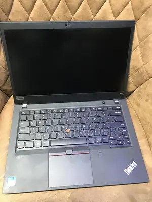 Laptopi ya Lenovo ThinkPad P14s - 16GB RAM, Intel Core i7, 256GB SSD