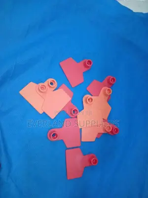Ear Tags Zenye Namba Zilizochomwa kwa Laser