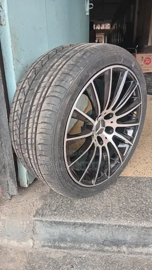 Magurudumu ya Mercedes-Benz 18" Staggered (Mapya Kabisa)