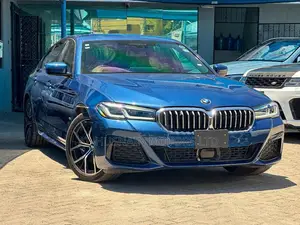 BMW 530i 2021 Bluu