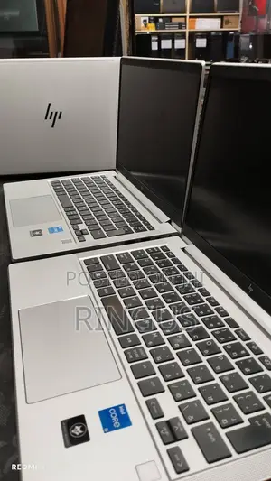 Laptop HP EliteBook 630 G10: Core i5, 8GB RAM, 256GB SSD