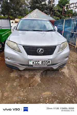 Lexus RX 350 2010 Nyeupe