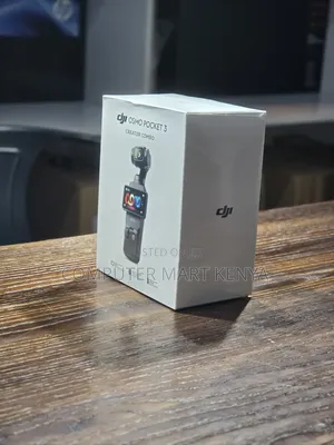 DJI Osmo Pocket 3 Creator Combo Gimbal Camera - Mpya Imezungushwa