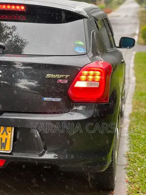 Suzuki Swift RS 2019 Nyeusi