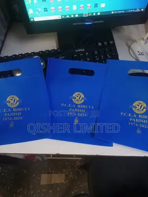Custom Branded Shopping Bags
