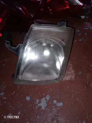 Suzuki Alto 2005 (Pino) Headlight - Used