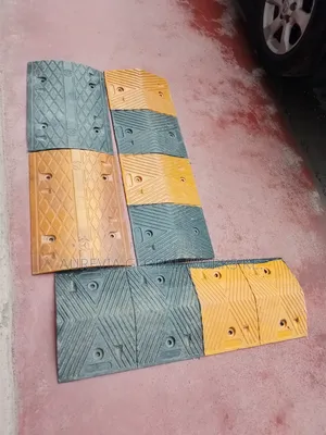Premium Grade Rubber Speed Bumps