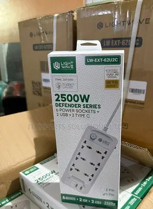 Lightwave 5-Way Extension with 2 USB Ports