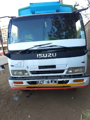 Isuzu FRR 33L Lori Rigid