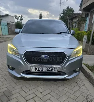 Subaru Legacy B4 2015 Nyeupe