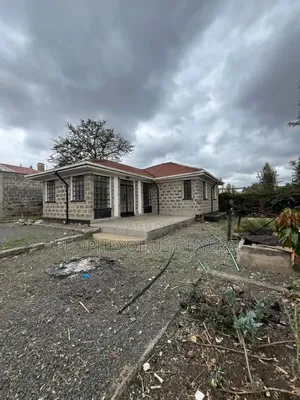 Bungalow ya Vyumba 3 Inauzwa Kandisi