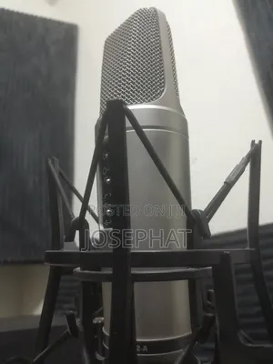 Rode NT2-A Microphone ya Condenser