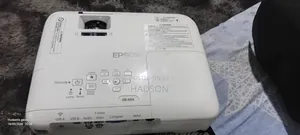 Epson EB-X04 Projector