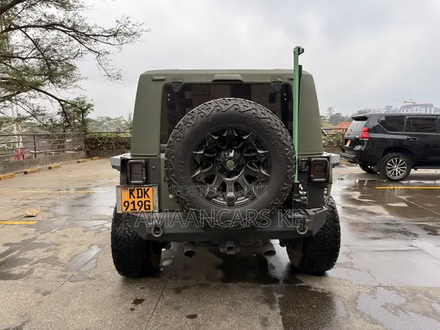 Jeep Wrangler JK 2015 - Imeboreshwa kwa Off-Road - 1