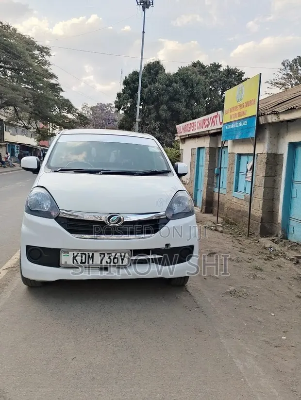 Daihatsu Mira 2016 Nyeupe - 1