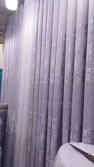 Vitambaa Vipya vya Pazia - Home Interiors