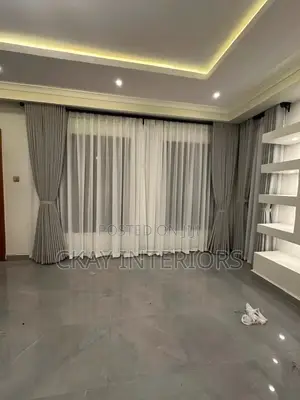 Pazia Mpya za Home Interiors