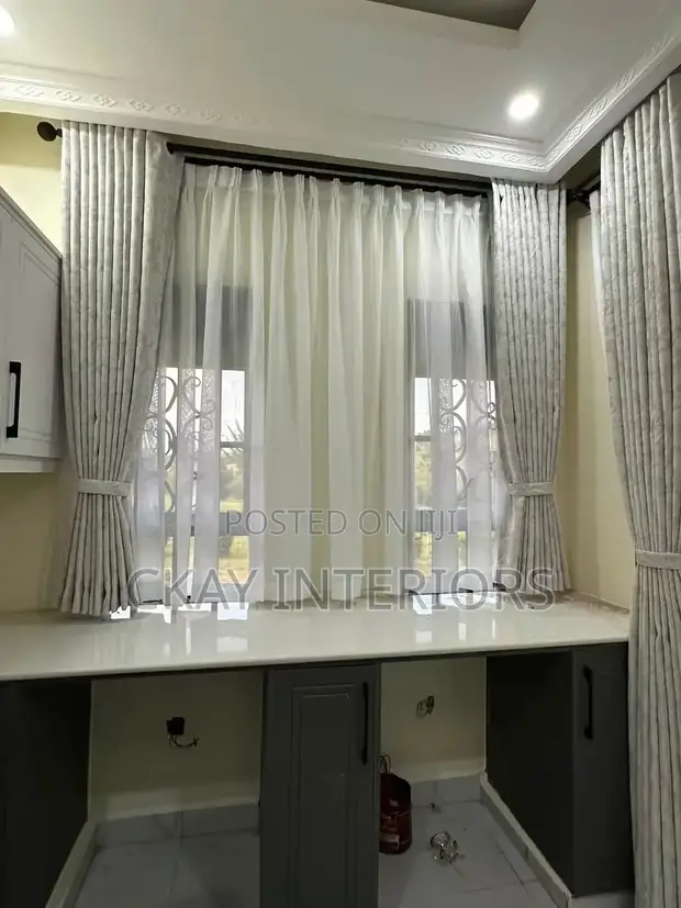 Vitambaa Vipya vya Pazia vya Home Interiors - 1