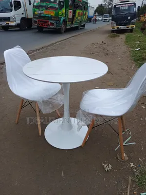 Meza ya Kulia ya Mviringo ya Viti 2 - Mpya Kabisa