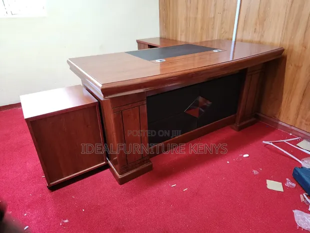 Executive L-Shaped Desk - Kahawia Mshikamano na Upande - 1