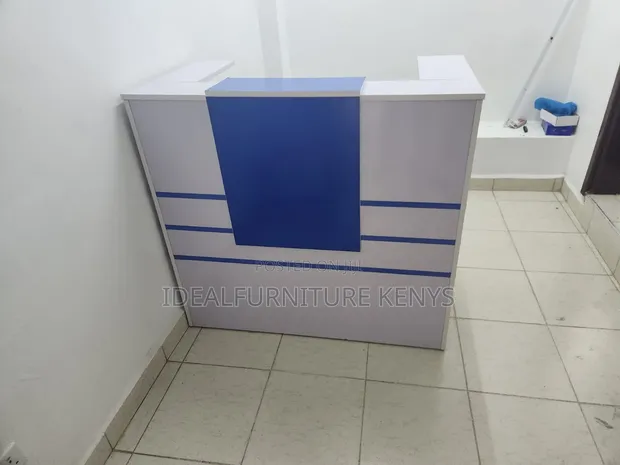 Boss Office Products Dawati la Mapokezi Nyeupe na Bluu - 1