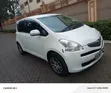 Toyota Ractis 2008 Nyeupe - 3