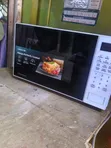 Hisense 20L Digital Microwave Oven - Model H20MOMS9 (White) - 1