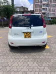 Nissan Note 2010 Nyeupe - 3