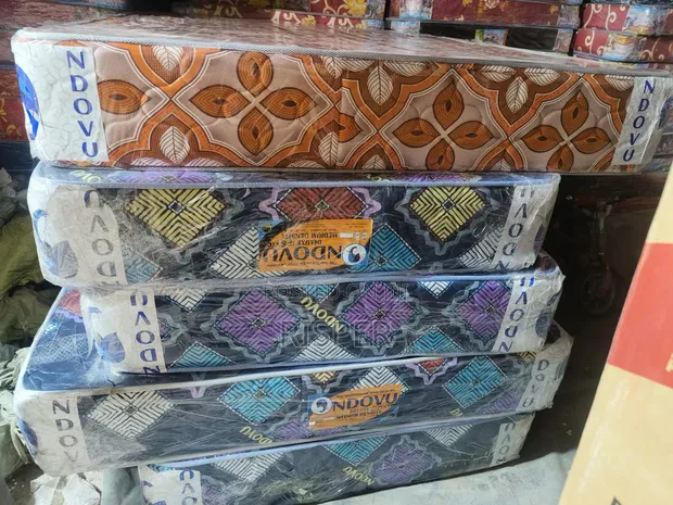 Magodoro Mapya ya Quilted - Ukubwa Mbalimbali - 1