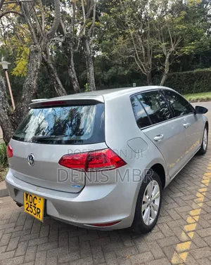 Volkswagen Golf 2015 Kijivu