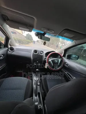 Nissan Note 2016 Nyeusi